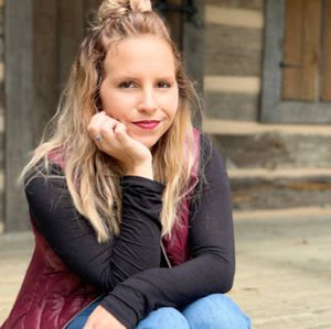 Meet your Posher, Cierra